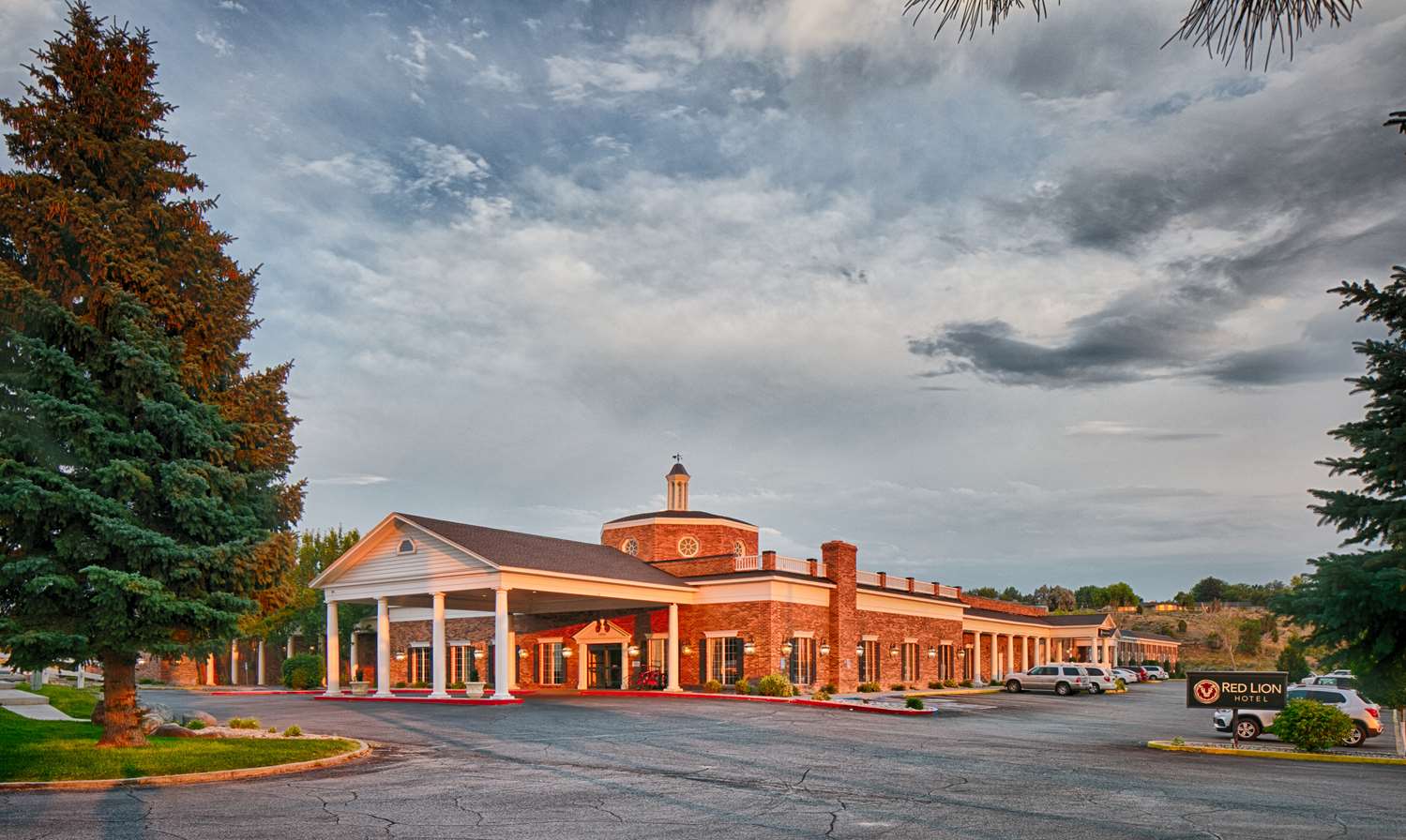 Red Lion Hotel Pocatello 4/52