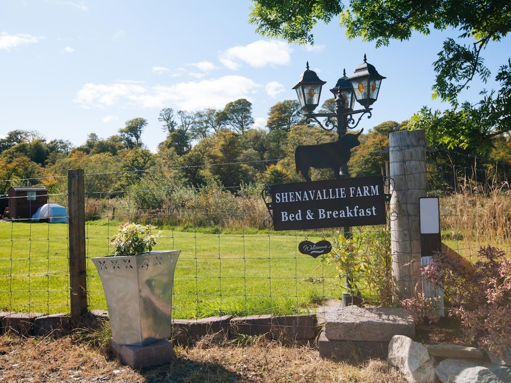 Shenavallie Farm 48/50