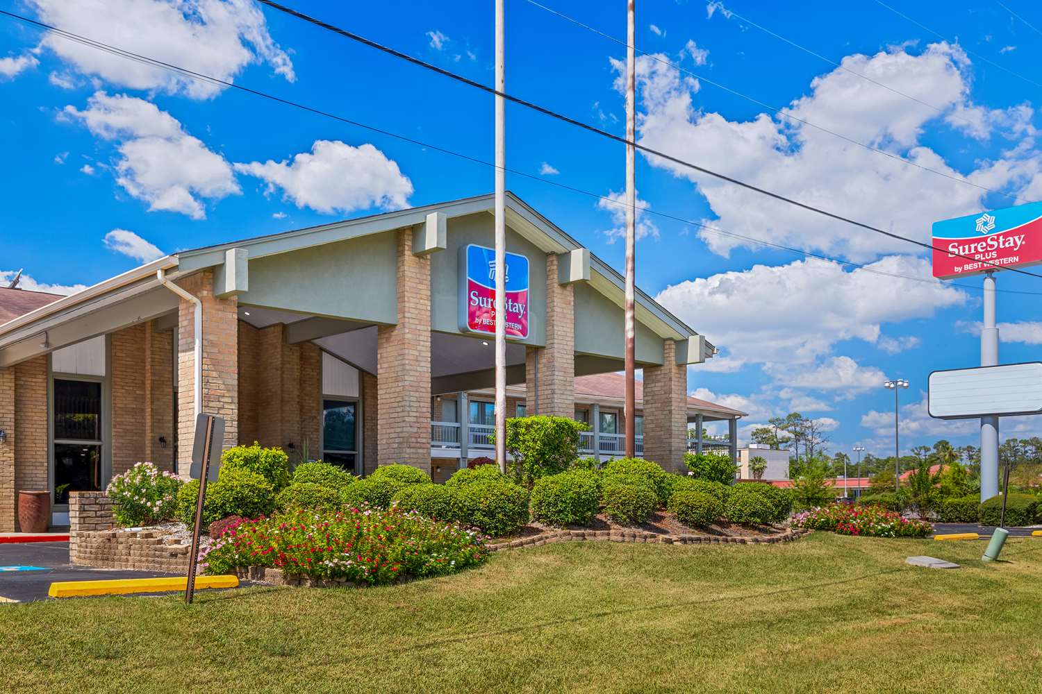 SureStay Plus by Best Western Beaumont 2/15