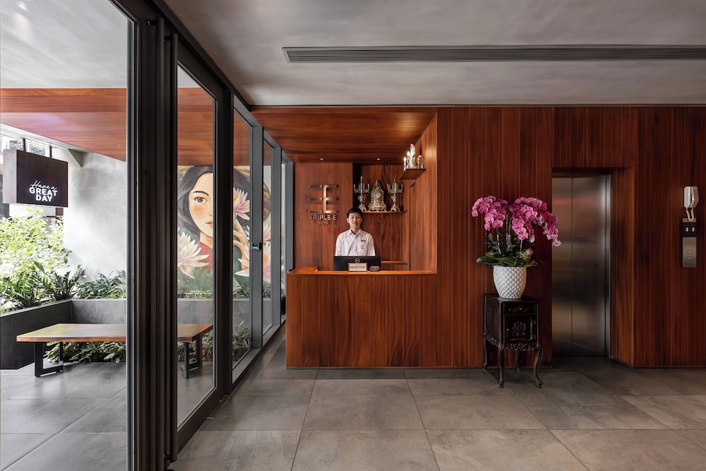 Triple E Hotel Metro Ben Thanh 7/50