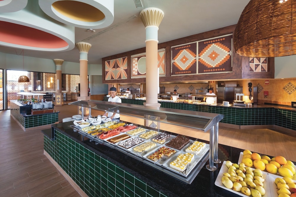 Hotel Riu Funana 5/35