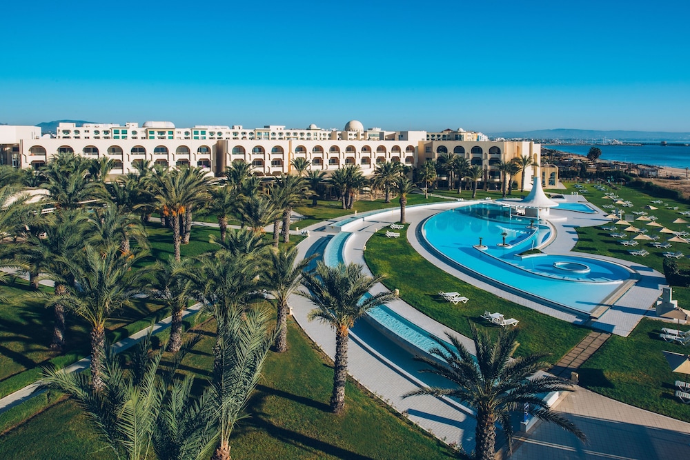 Iberostar Waves Averroes 43/66