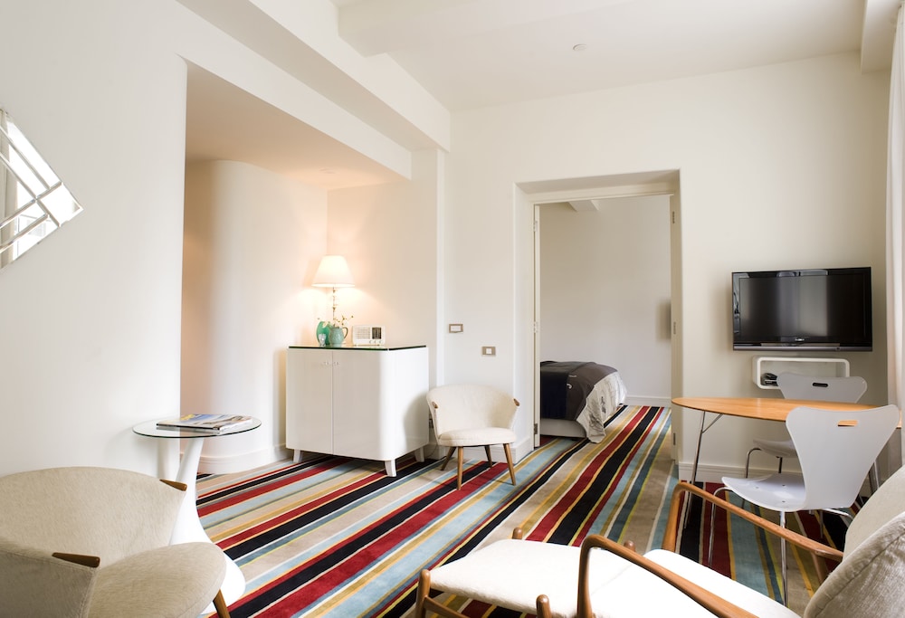Hotel DeBrett 26/67