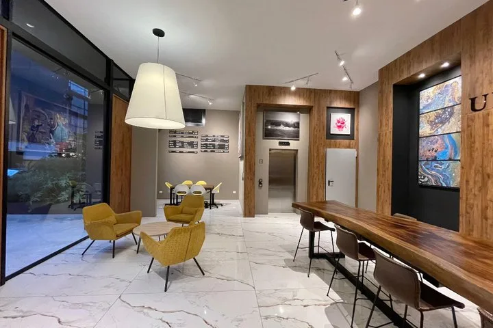 Edificio Universal 85 13/16