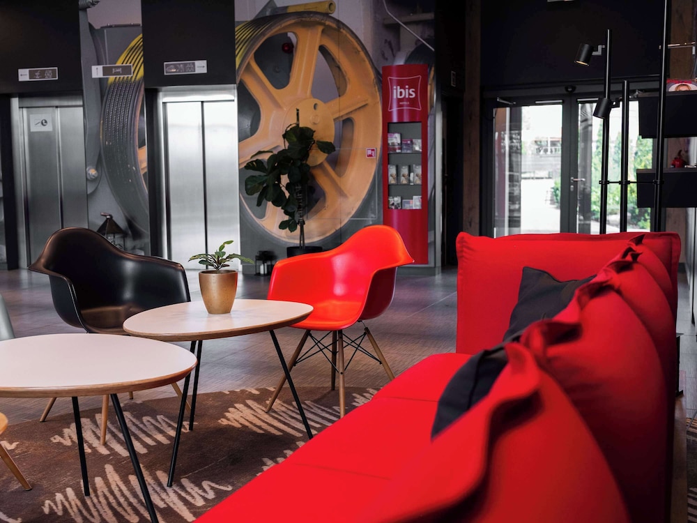 Ibis Poznan Polnoc 48/73