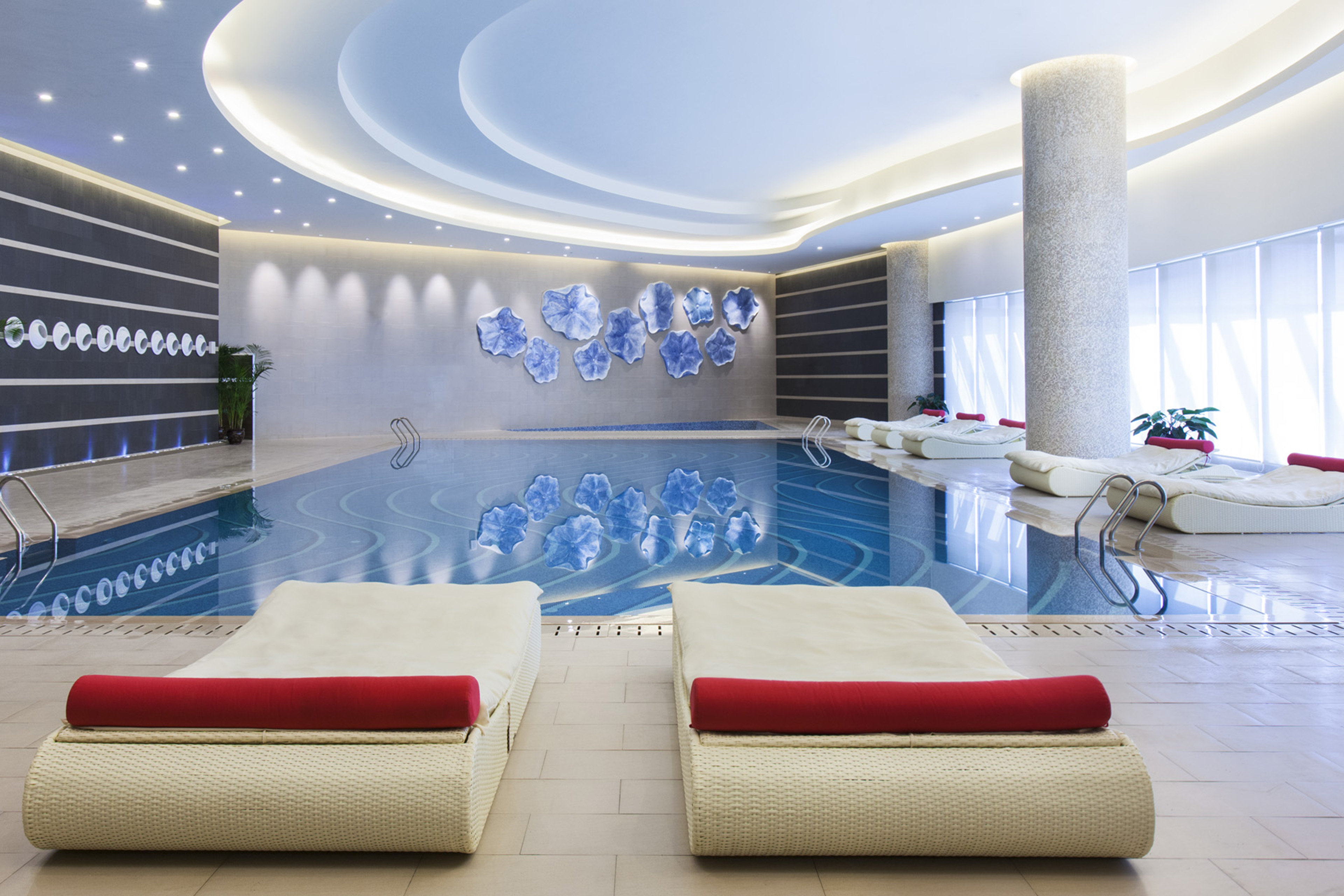HOLIDAY INN PANJIN AQUA CITY 28/50