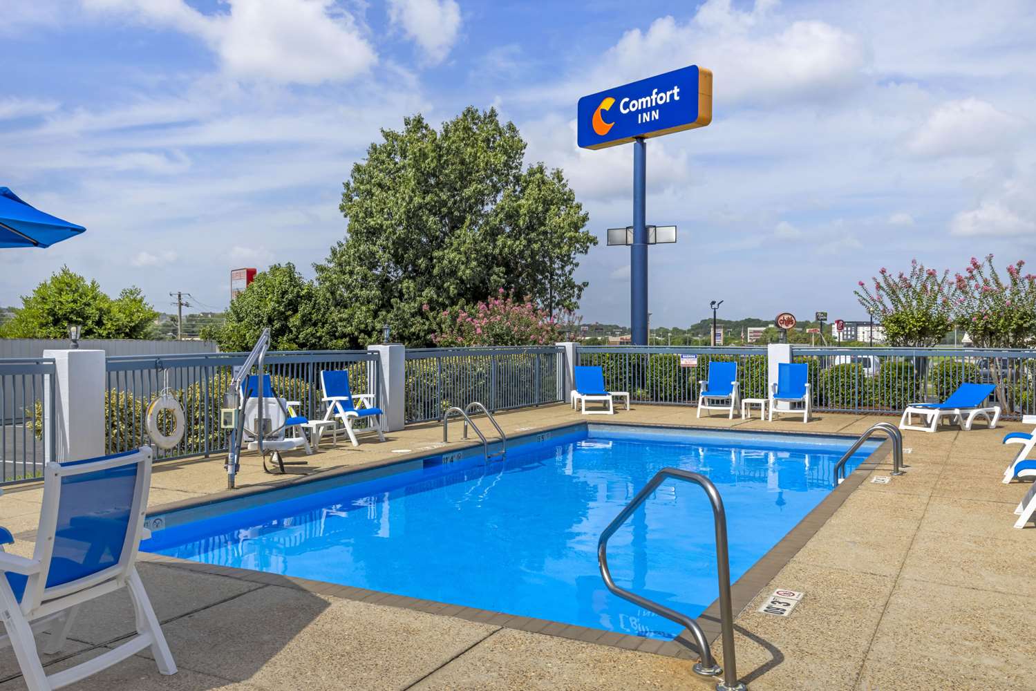 Comfort Inn Meridian, MS 21/42