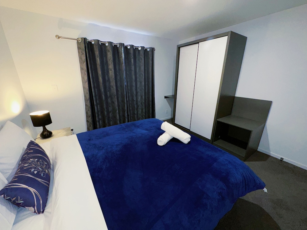 Brylin Motel 13/58