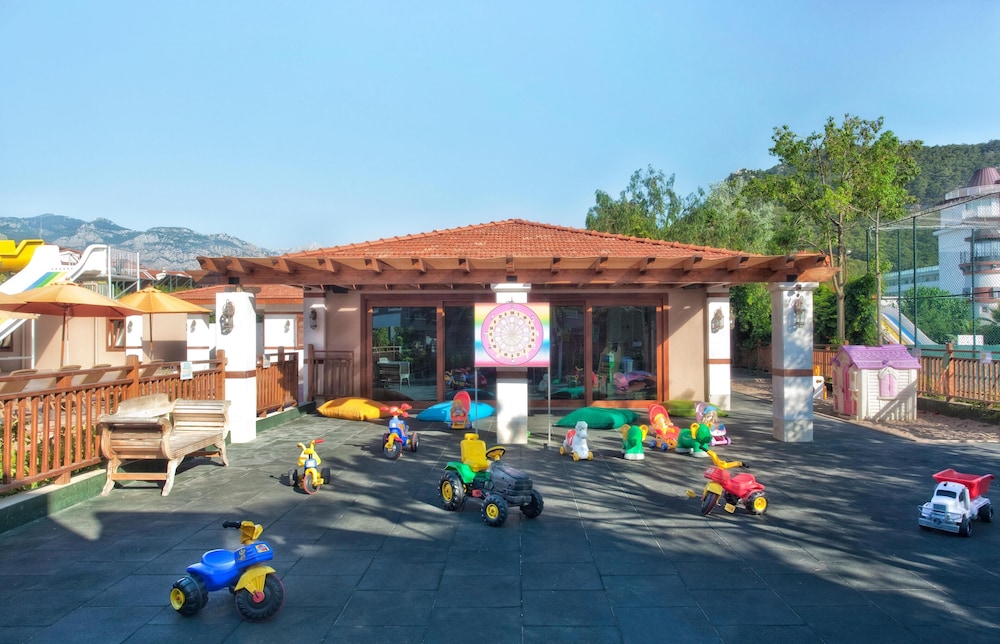 Akka Alinda Hotel 44/50