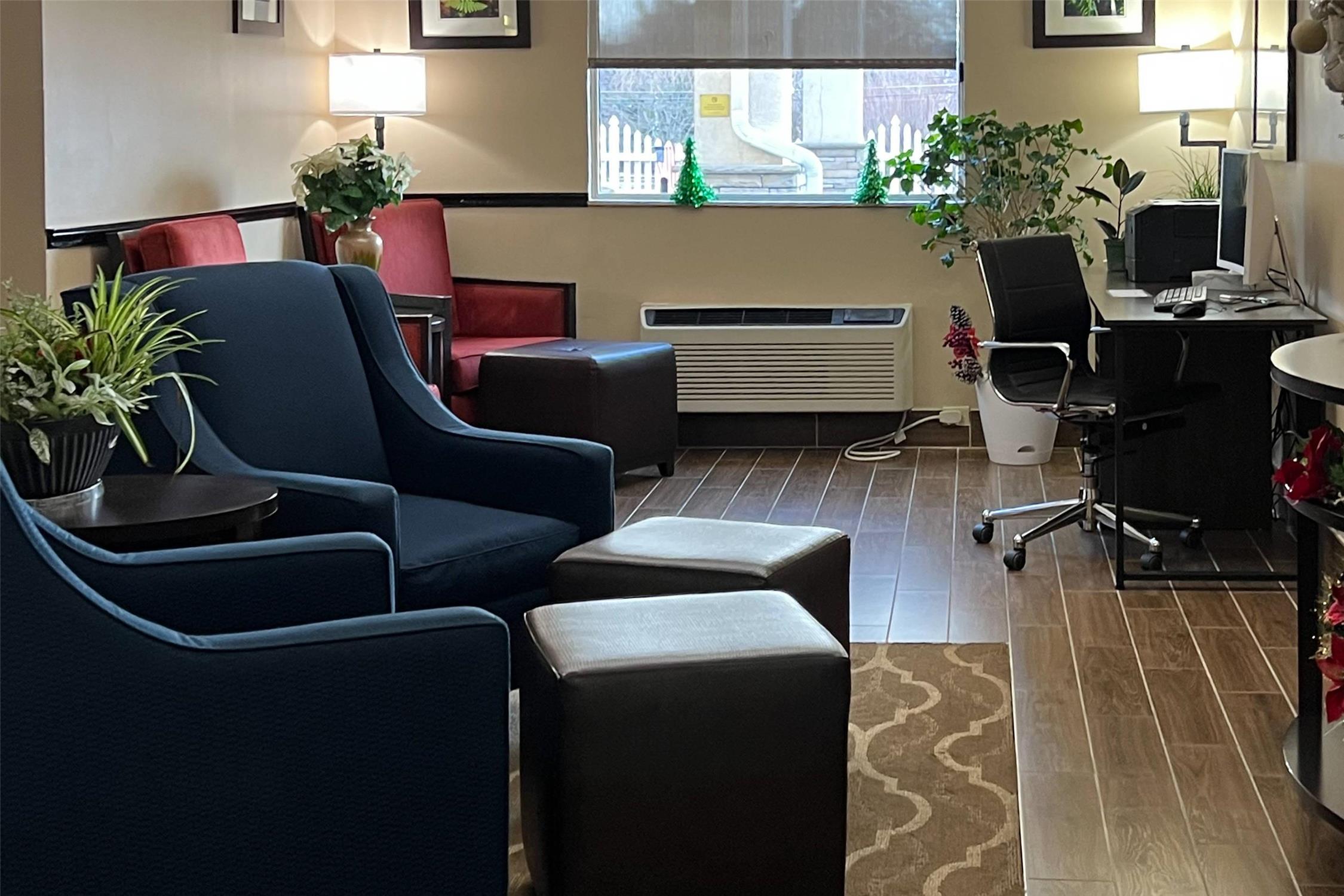 Comfort Inn & Suites Wilkes Barre - Arena 24/37