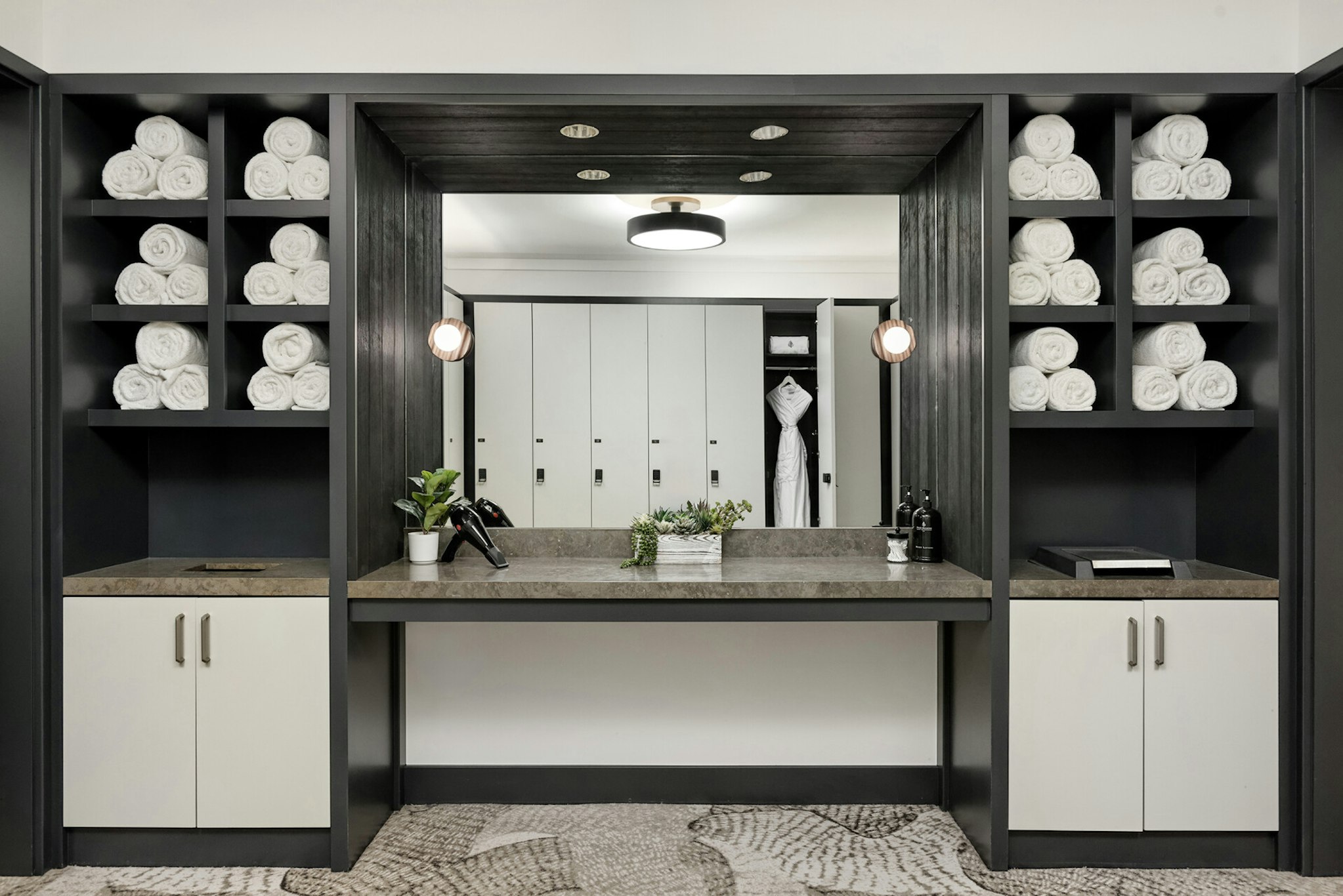 Four Seasons Resort and Residences Vail 12/93