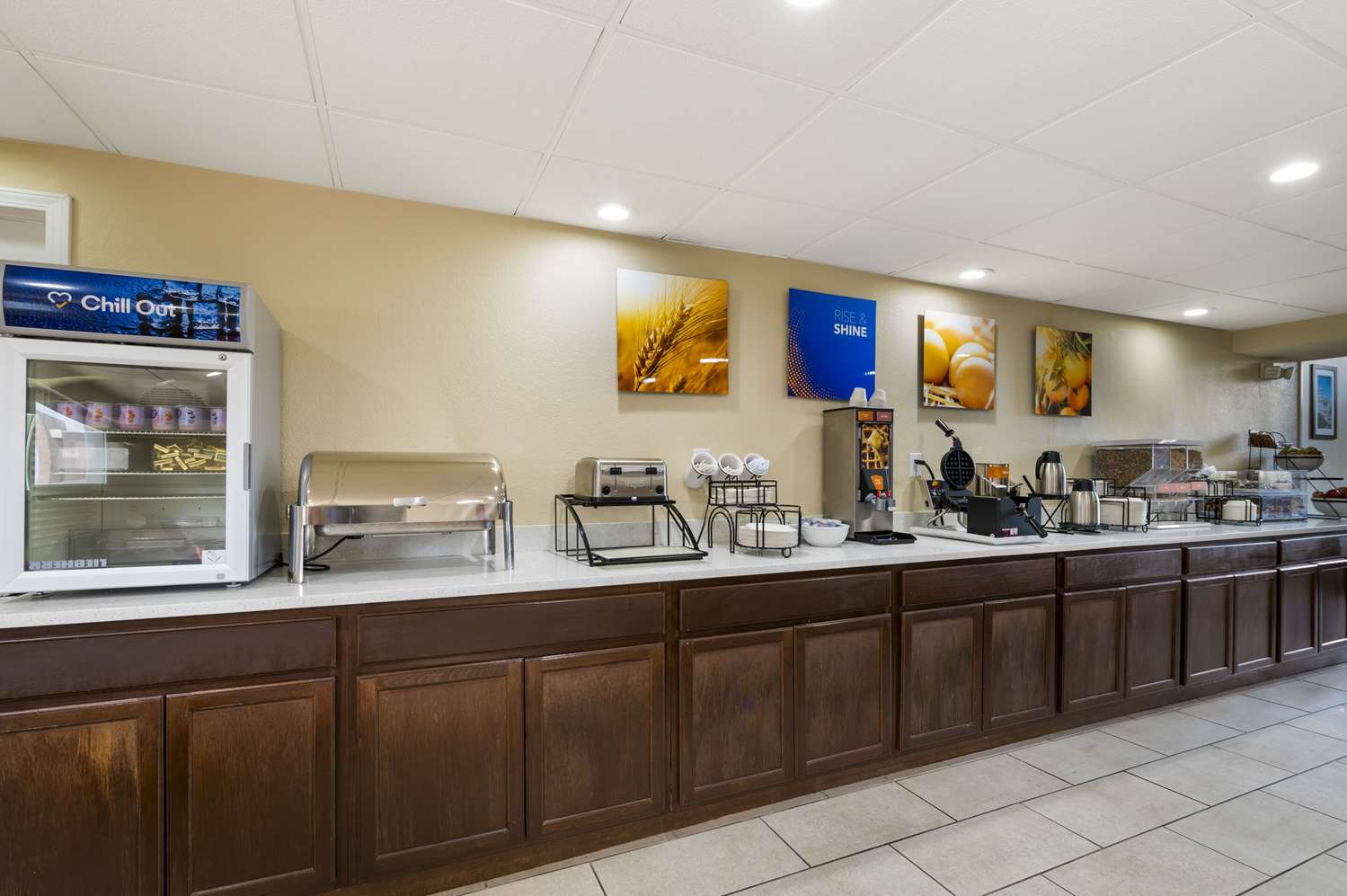 Comfort Inn & Suites Indianapolis Northwest - College Park 29/39
