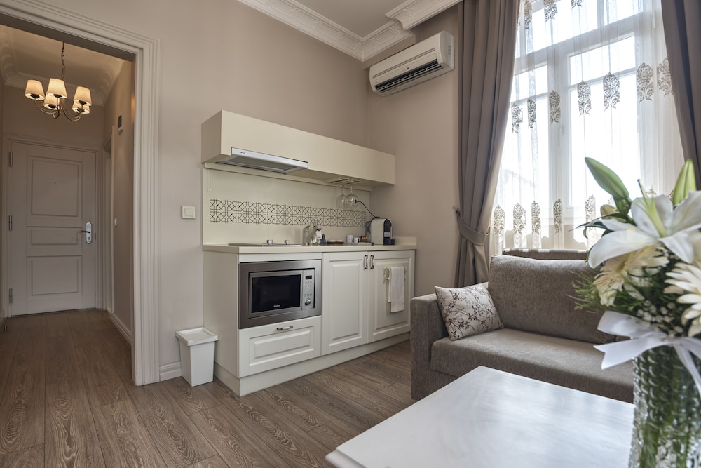 Louis Appartements Galata 29/43
