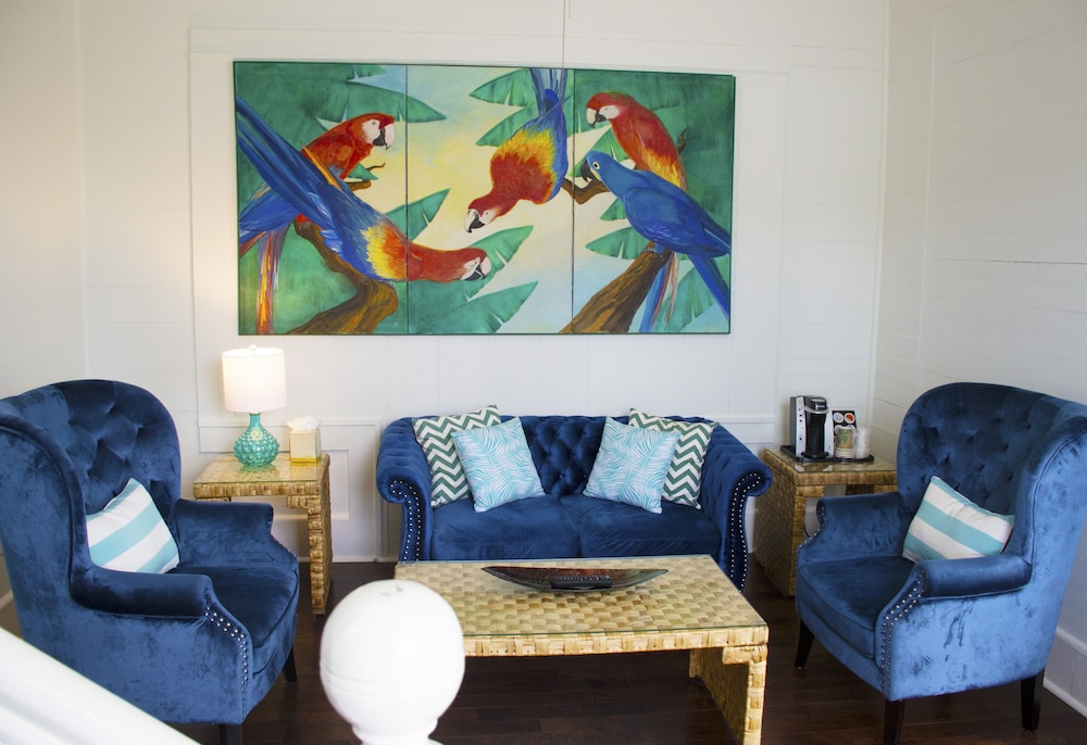 Duval House 25/50
