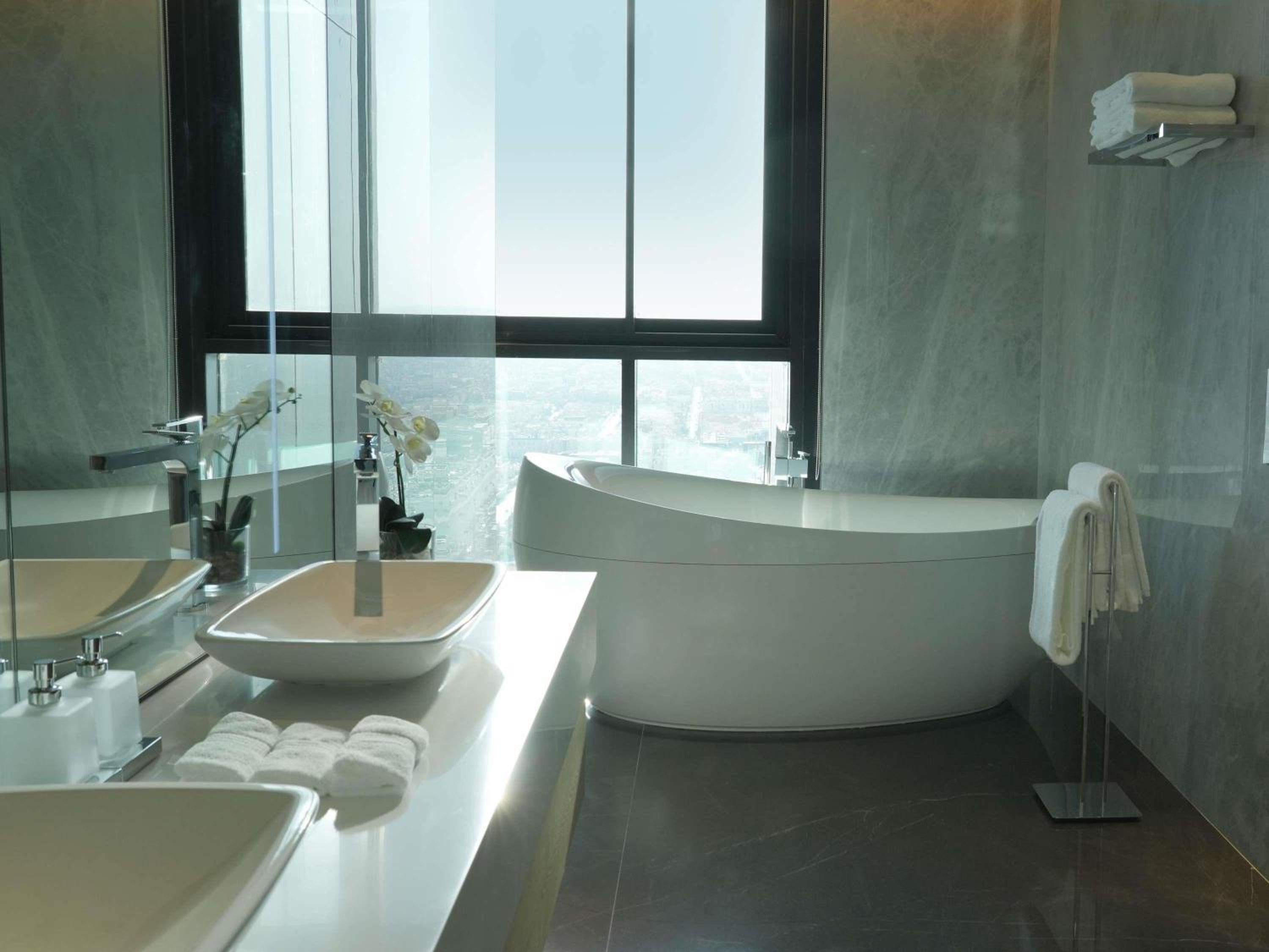 Skyline, Penthouse, Double Bed