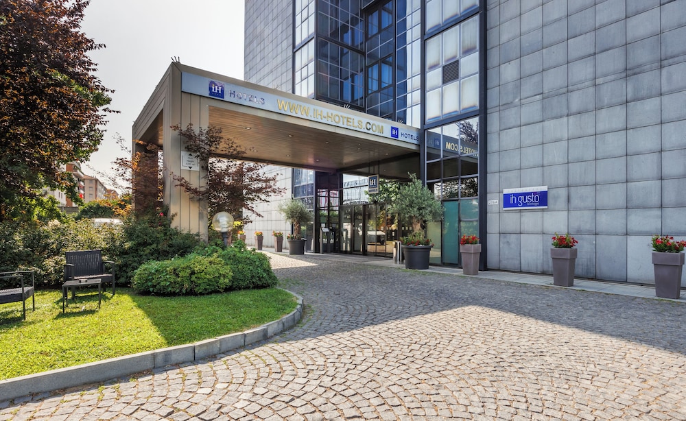 iH Hotels Milano Lorenteggio 53/61