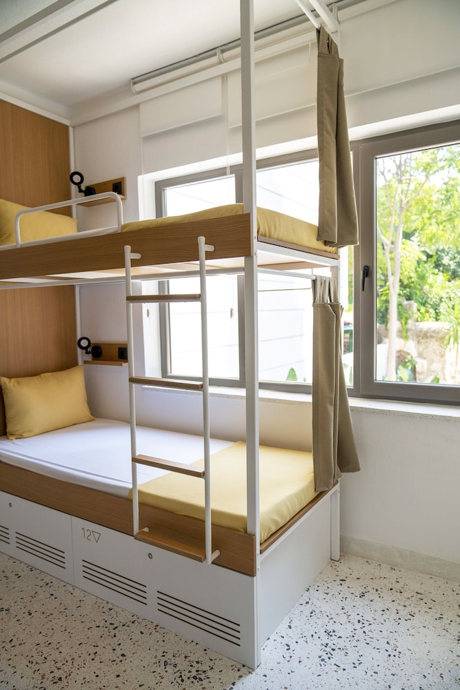 Be Bold Hostel 13/43