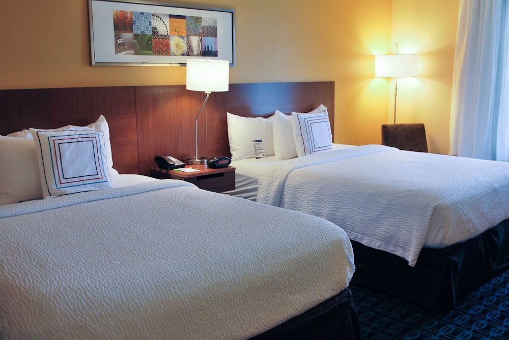 Fairfield Inn Kansas City Downtown Union Hill By Marriott 14/40