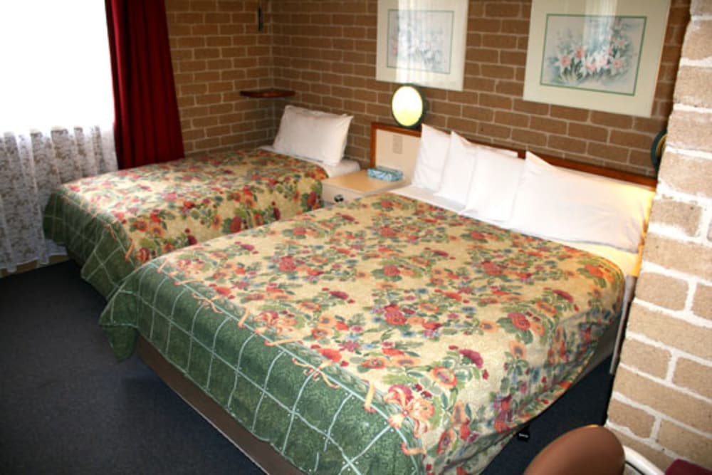 Grand Manor Motor Inn 17/32