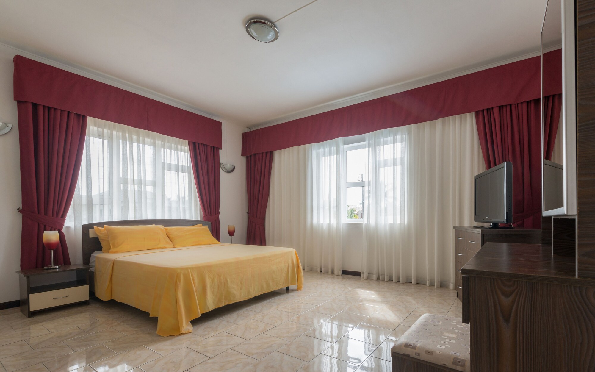 1 BEDROOM, DELUXE, APARTMENT