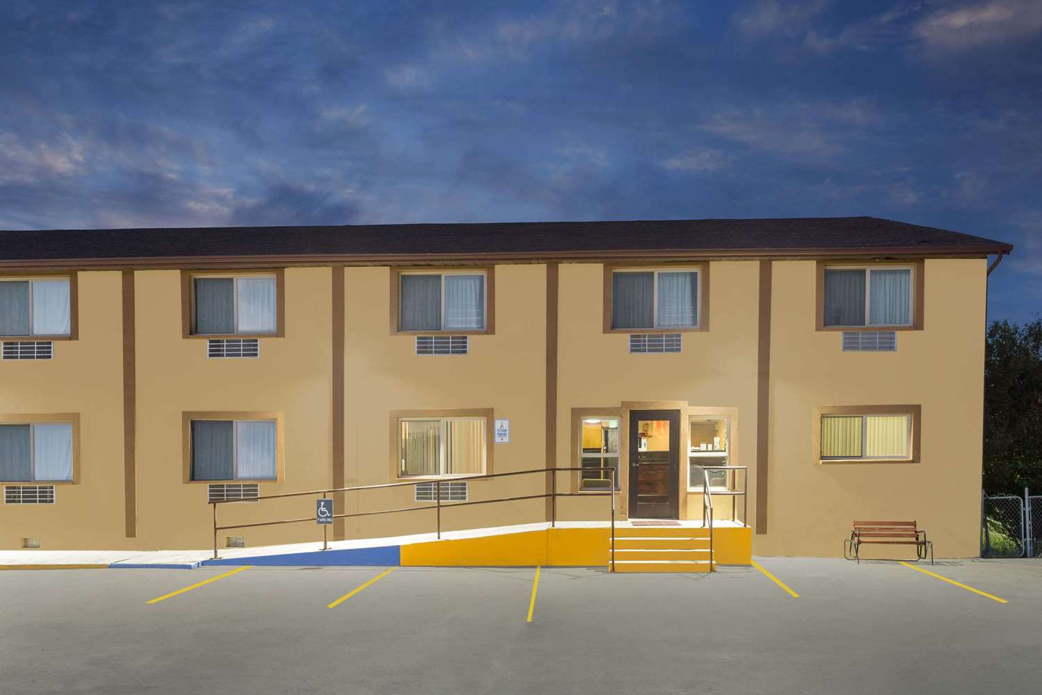 Super 8 Diamondville Kemmerer 2/20