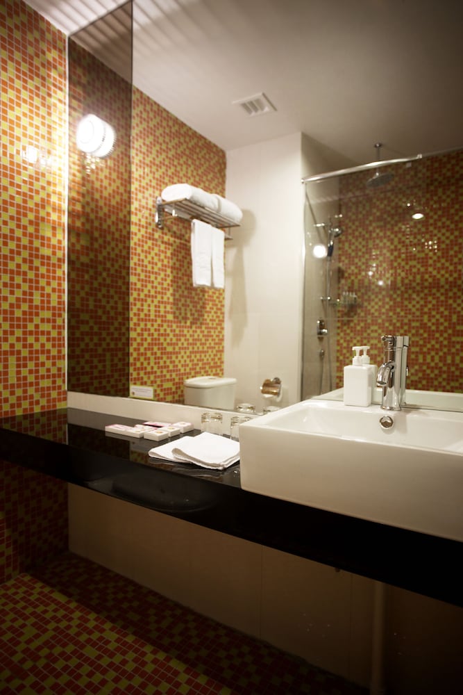 Hotel Re Pearl S Hill 42/50