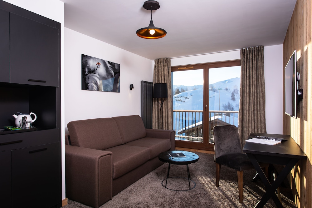 Hotel Daria I Nor 62/74