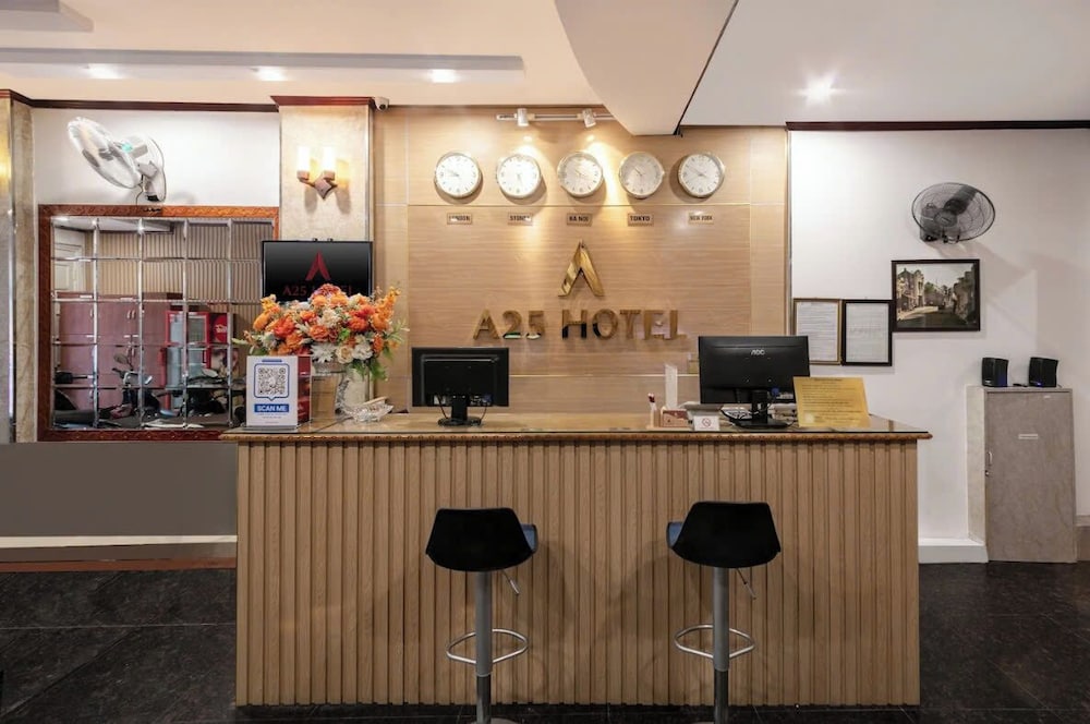 A25 Hotel 80 Mai Hac De 26/36