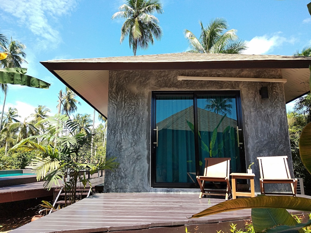 Medee Resort 3/70