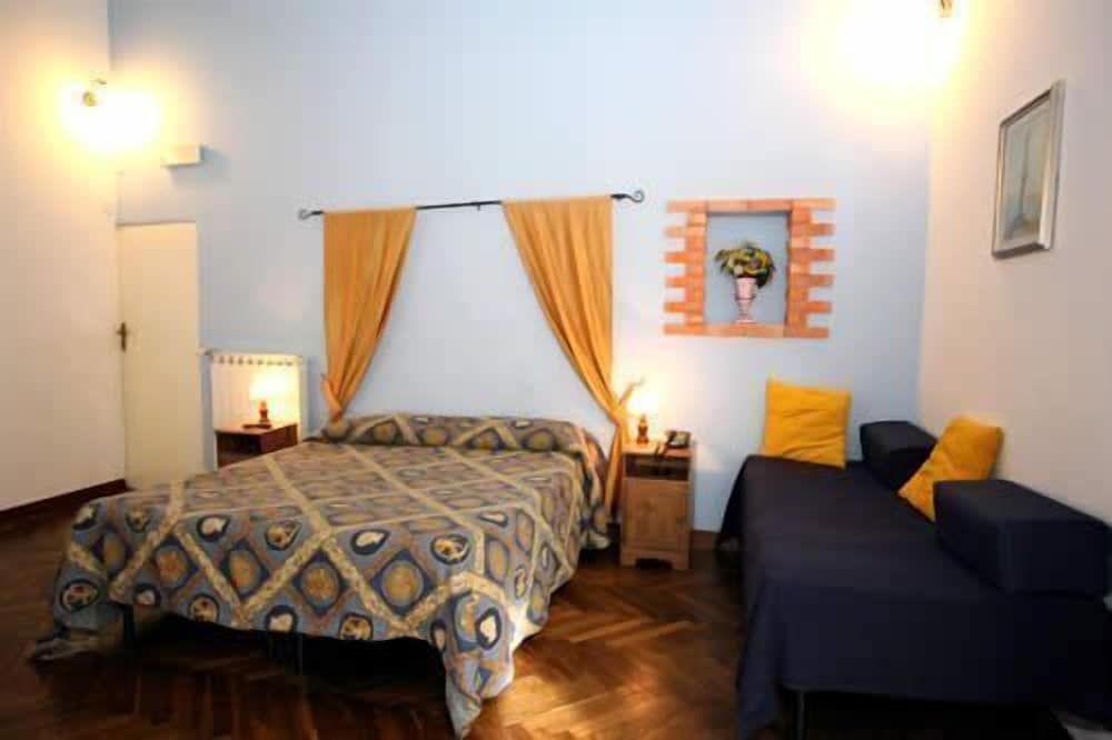Balbi Family Hotel 7/26