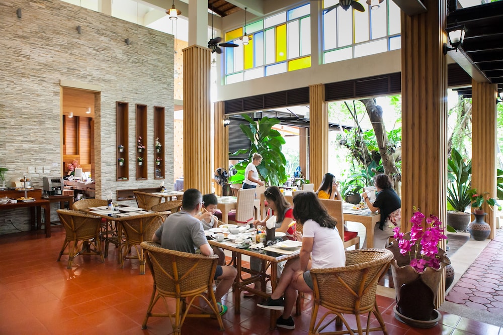 Pattra Vill Resort 57/72