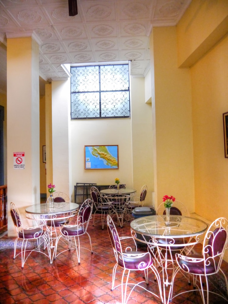 Hotel Casa Santo Tomas 46/58