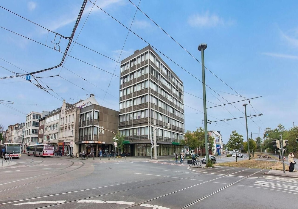 Hotel Mirage Neuss 68/78