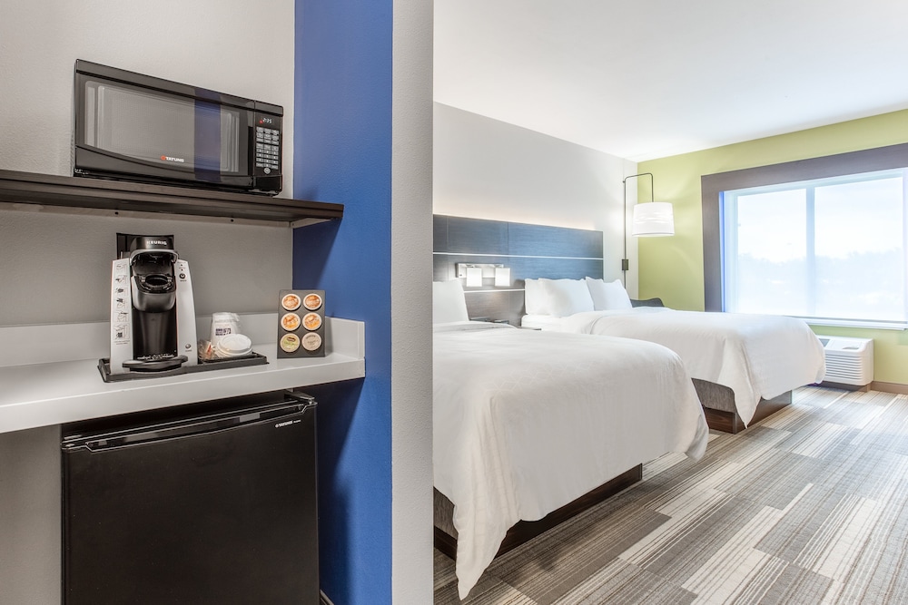 Holiday Inn Express & Suites Ottawa 21/50