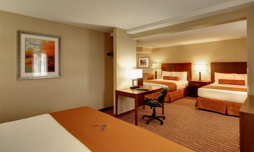 Best Western Lake Oswego/Portland Hotel & Suites 14/38