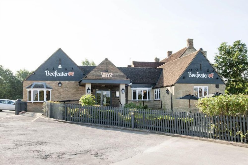 Premier Inn Gloucester (Little Witcombe) in GLOUCESTER - UK