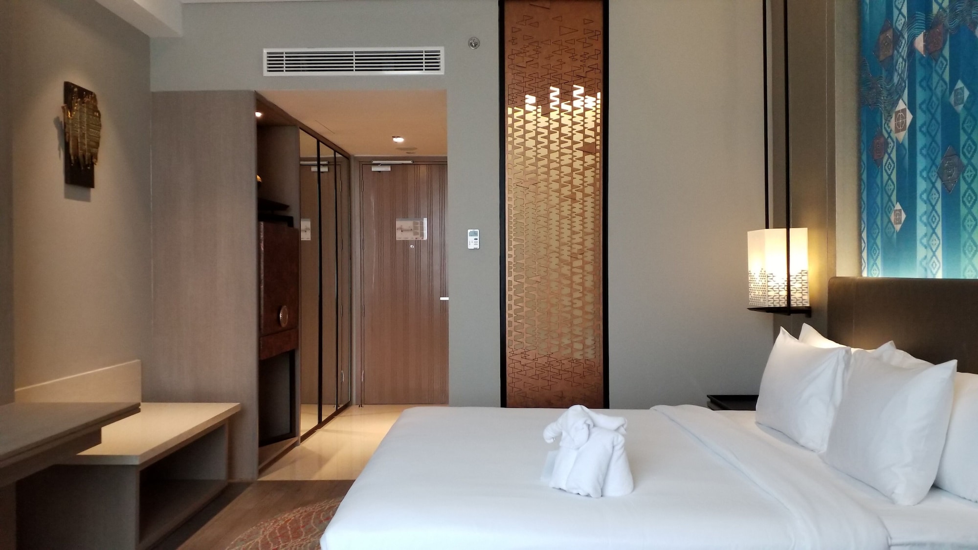 غرفة ديلوكس بسريرين منفصلين، Radisson Lampung Kedaton 3/7
