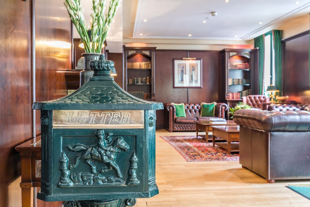 Villa Pantheon Hotel 5/44