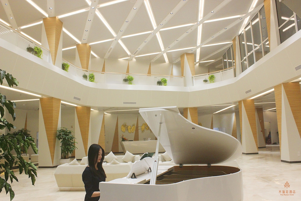 The Mulian PaZhou International Exhibition Center 9/66