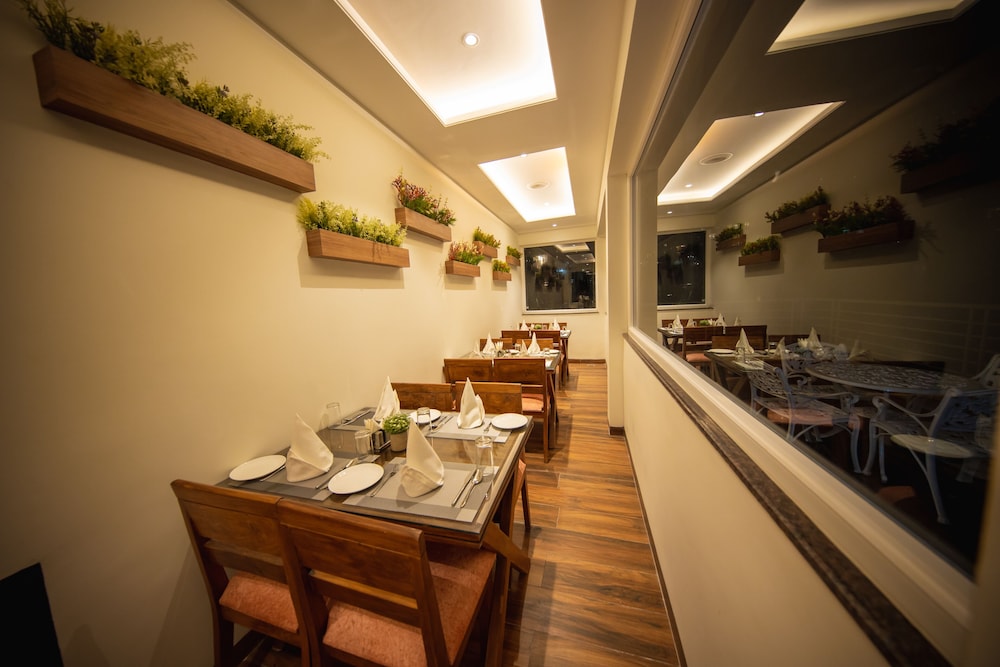 juSTa Grand View Resort & Spa Manali 67/73