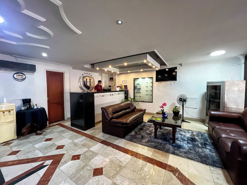 Gran Hotel Cali 7/50