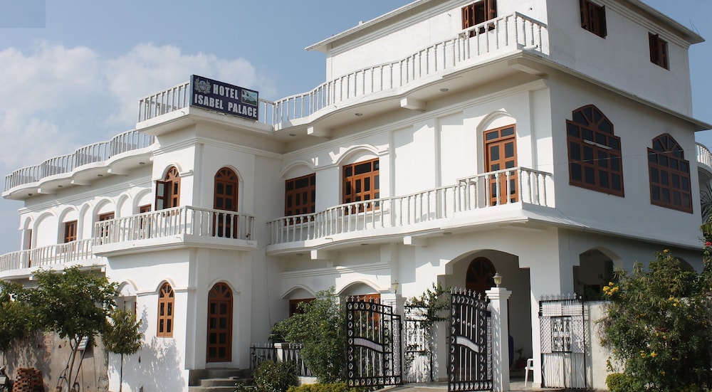 Hotel Isabel Palace 5/37