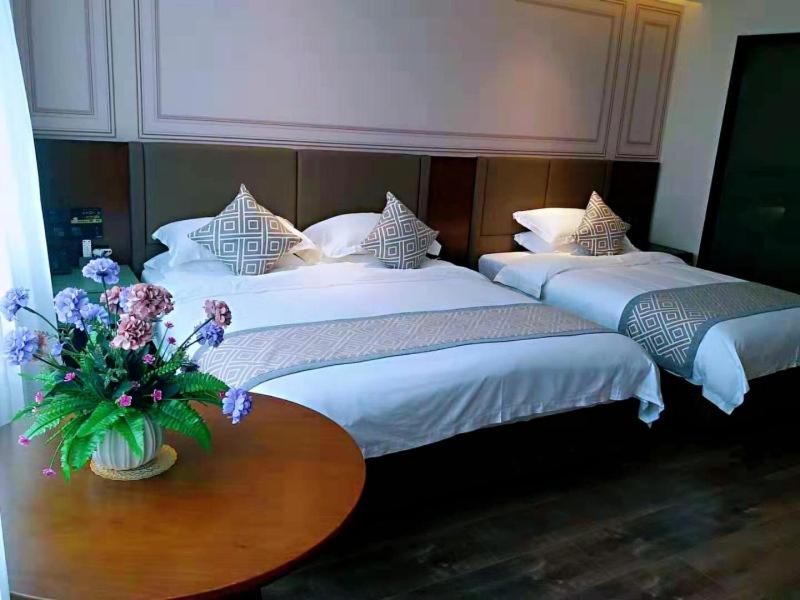 Gem Huainan Tianjia 'an District Chaoyang East Road Wanda Plaza Hotel 9/28