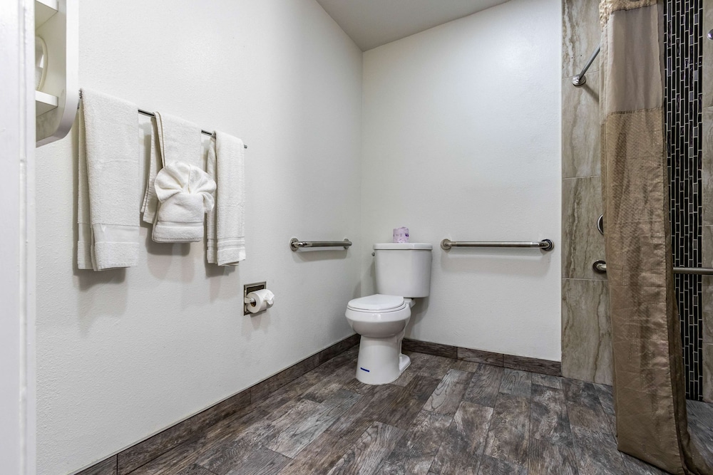 Motel6 Fountain Valley, CA - Huntington Beach Area 34/37