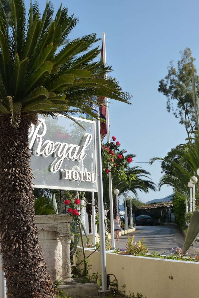 The Royal Grand Hotel 46/48