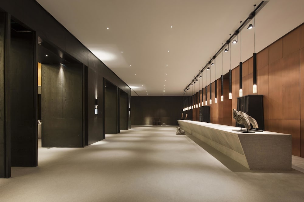 Hyatt Regency Wuhan Optics Valley 6/57