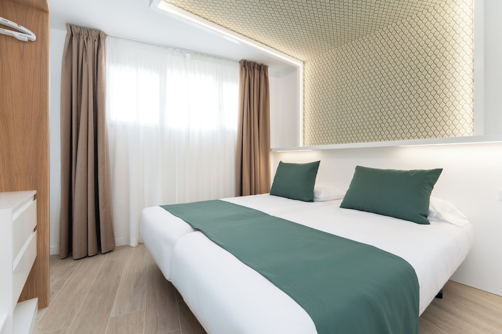 Alsol Los Caribes II - Adults Only 11/33