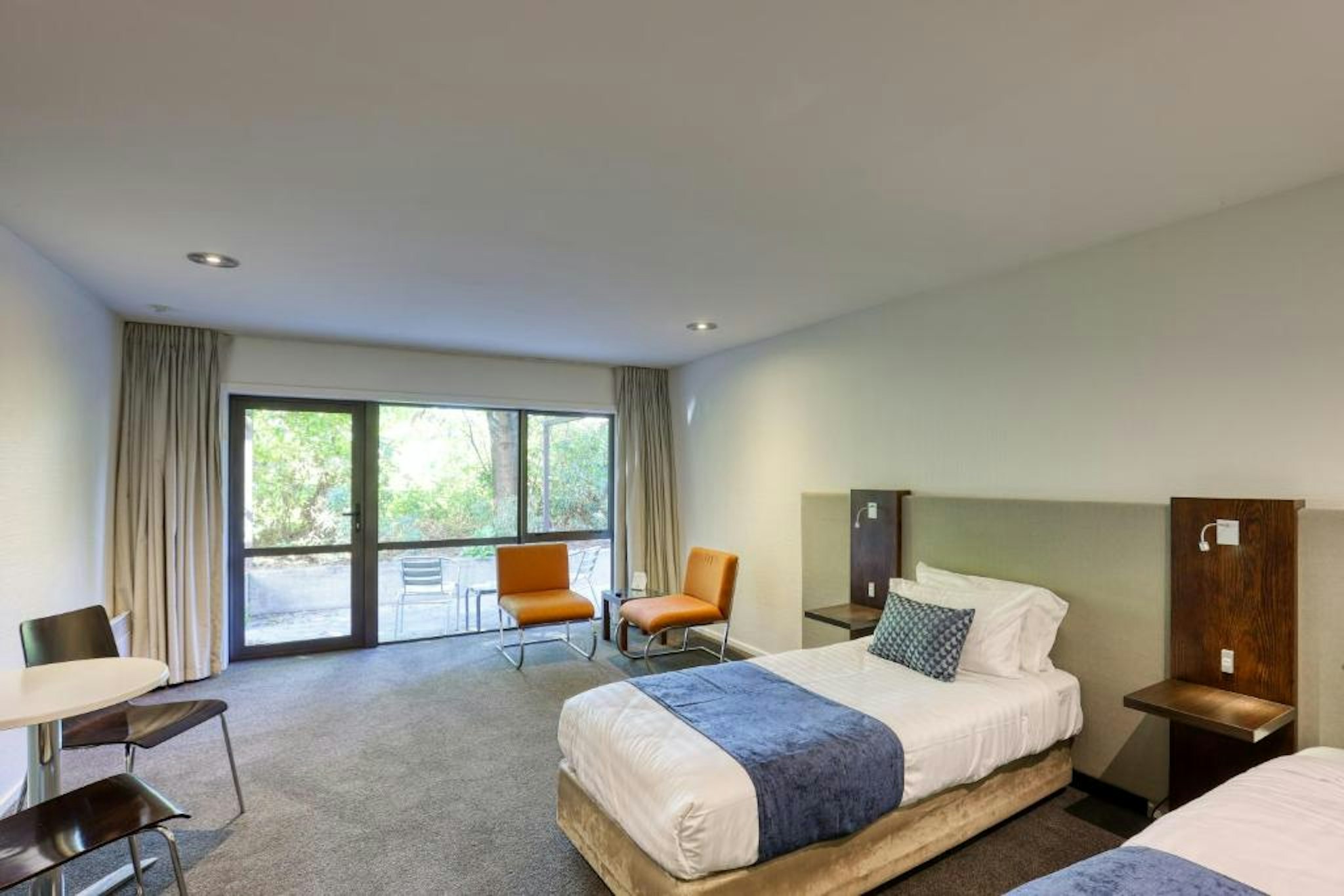 Garden Court Suites And Apartments 25/75