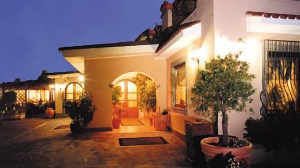 Hotel Villa Degli Angeli 8/57