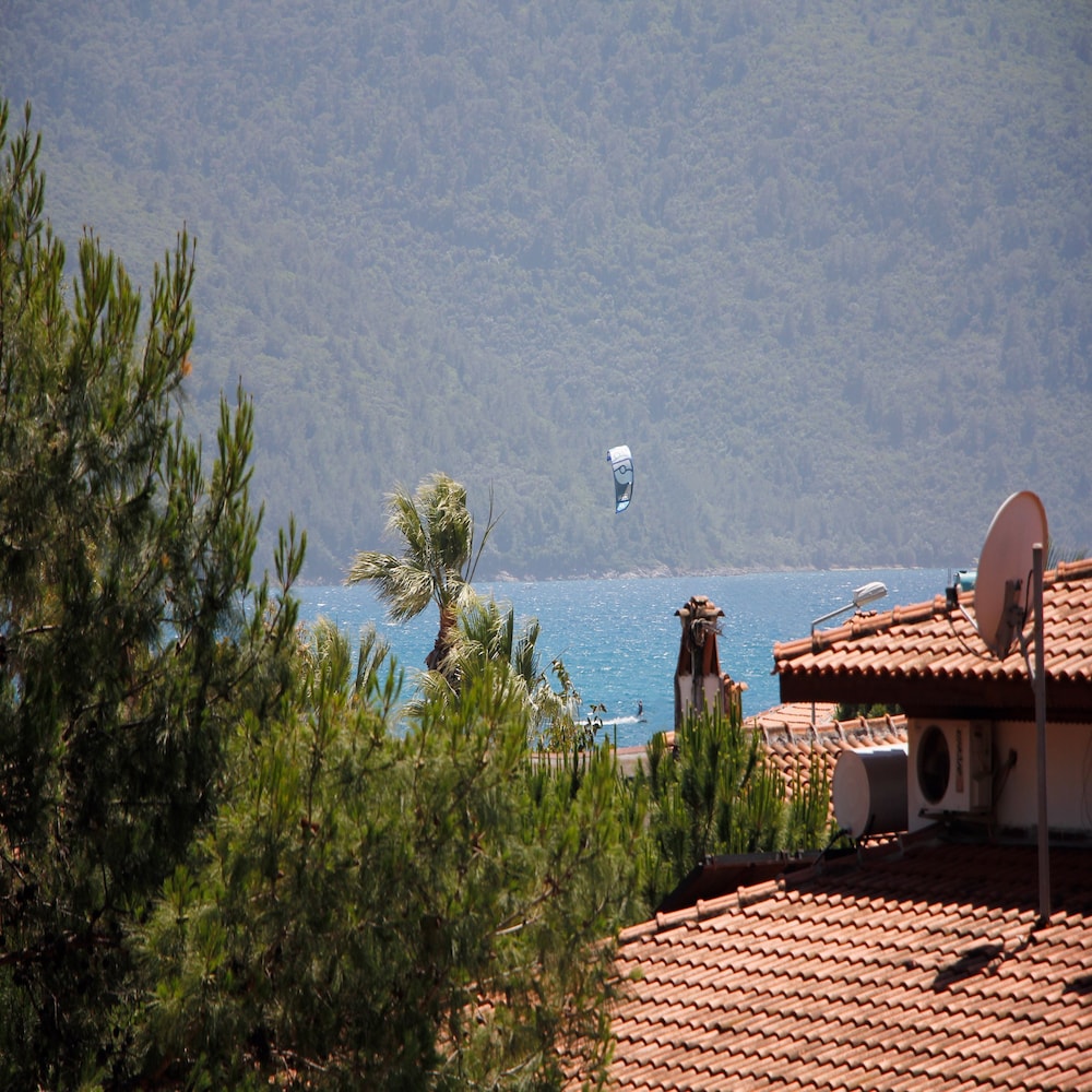 Limon Otel 29/36